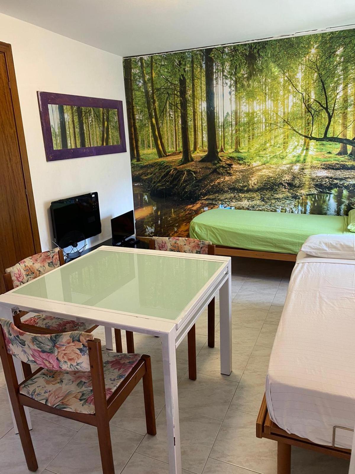 Cute Little Flat With View, 20 Mins To Bgy Airport Apartamento Pradalunga Exterior foto
